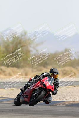 media/Apr-18-2025-CVMA Friday Practice (Fri) [[88baa45499]]/Racer 3/Session 4 (Turn 2)/
